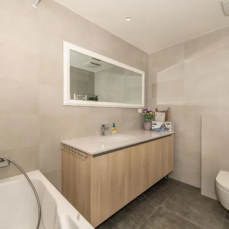 Modern Luxury In Waterfront With Views * Belgrad